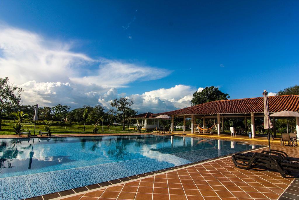 Hotel Campestre Mastranto Villavicencio Exterior photo