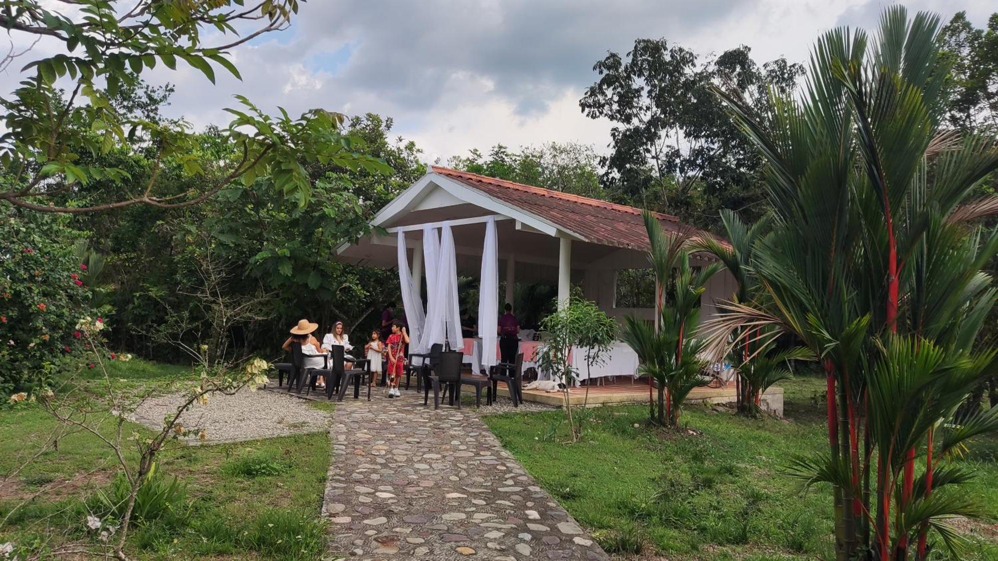 Hotel Campestre Mastranto Villavicencio Exterior photo